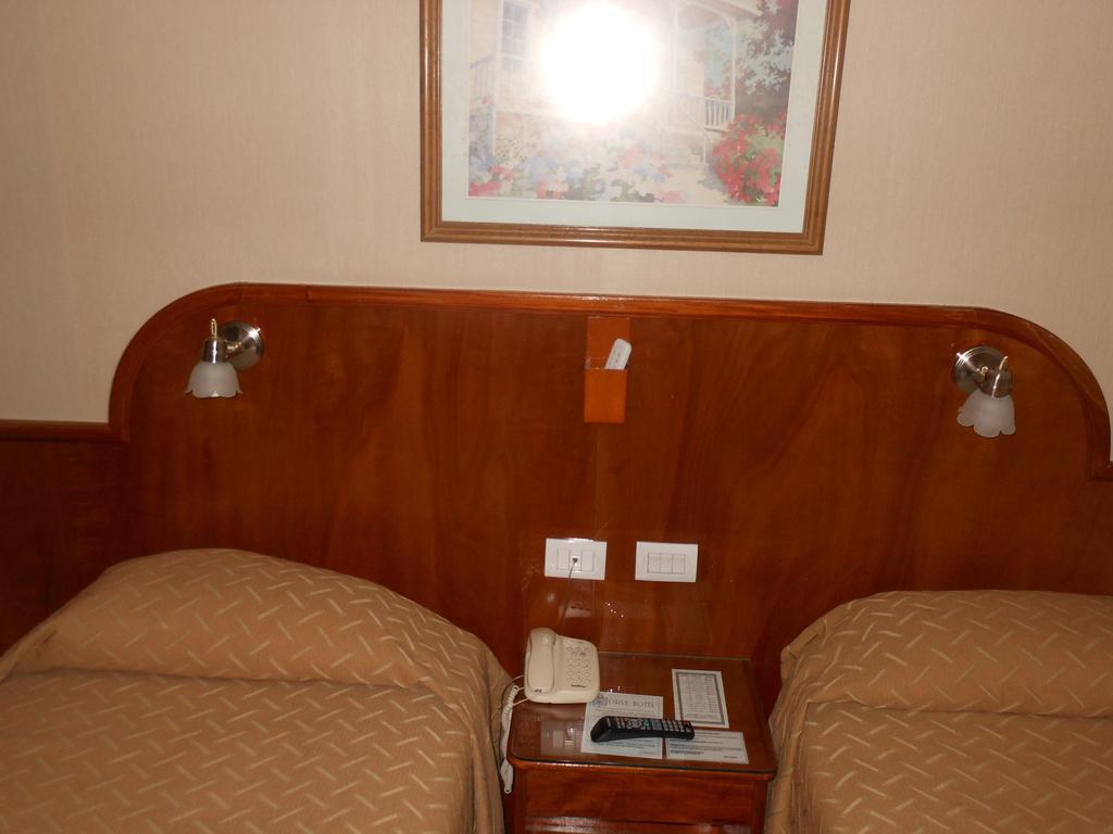 Hotel Orly Corrientes Cameră foto